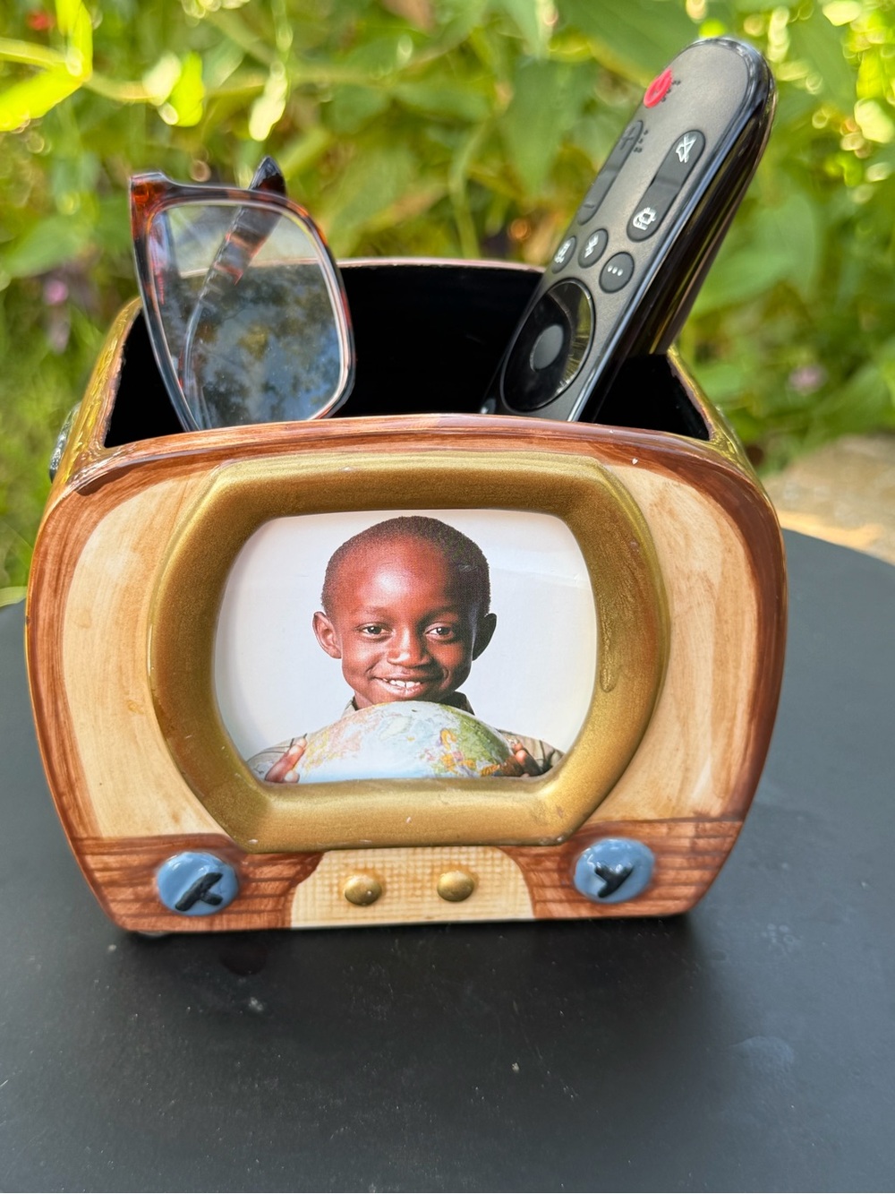 Retro TvShaped Ceramic TV Remote Caddy Organizer & Picture Frame 2.5x3” Brown